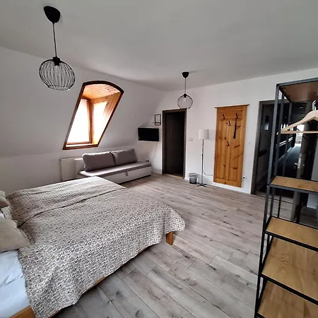 Mitter-haz Panzio 3*